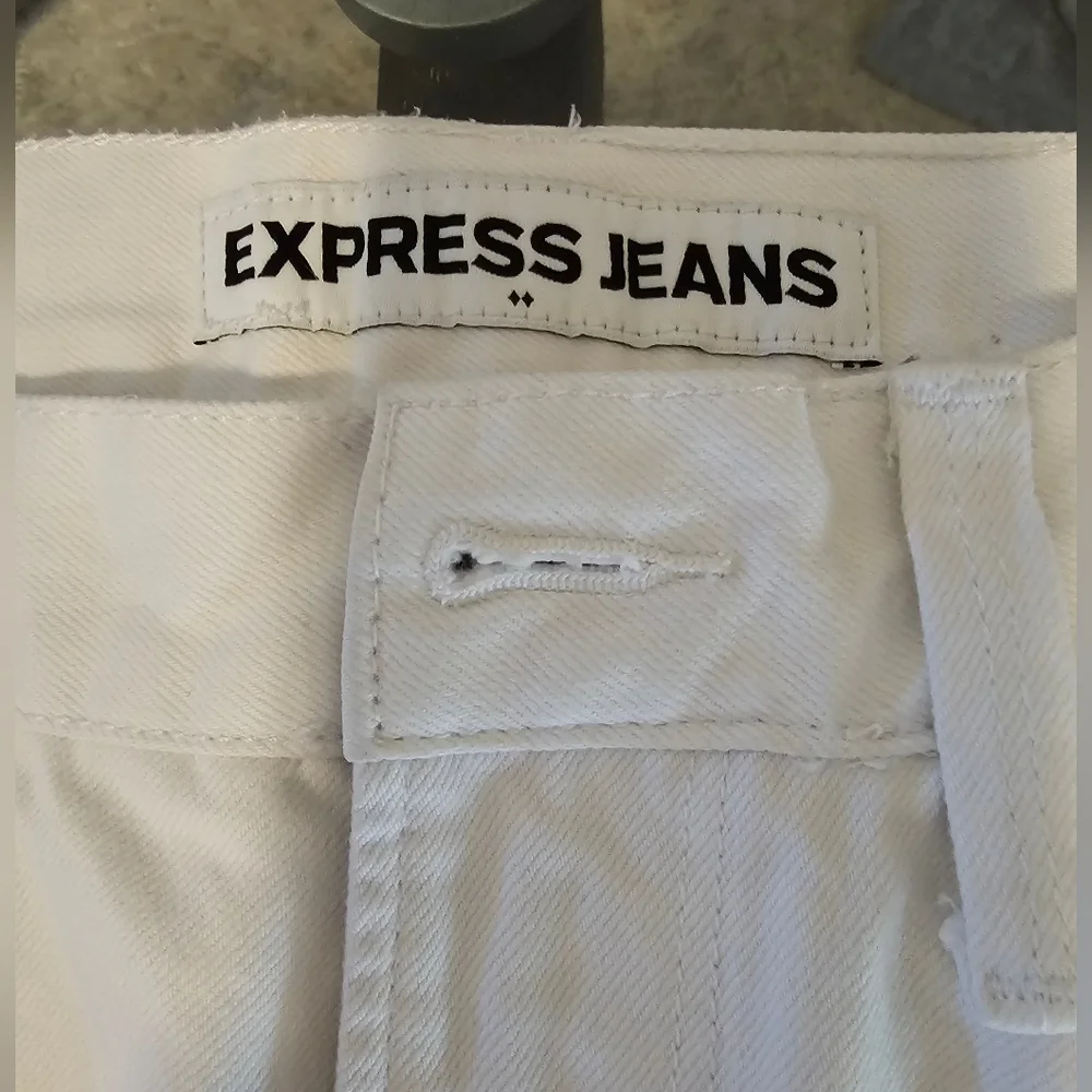 EXPRESS Rocco 32/32 - Picture 5 of 5